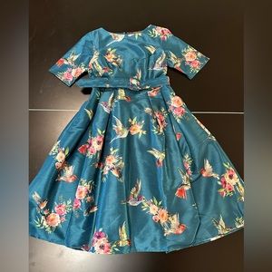 Modest Prom/Homecoming/Formal dress - Women’s Medium